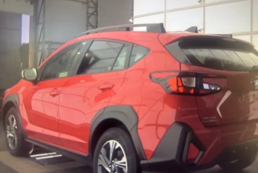 2024 Subaru Crosstrek Premium photo 1