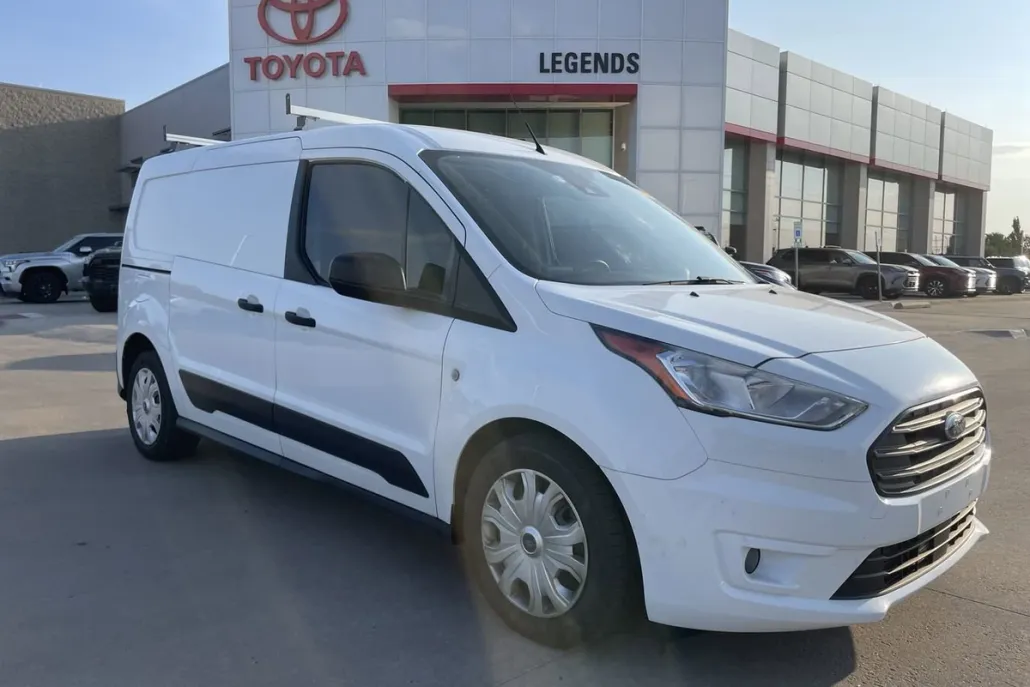 2019 Ford Transit Van XLT photo 1