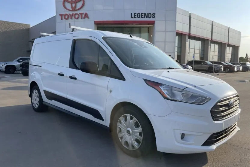 2019 Ford Transit Van XLT photo 1