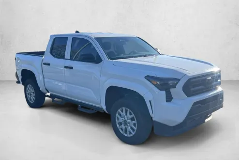2024 Toyota Tacoma SR photo 3