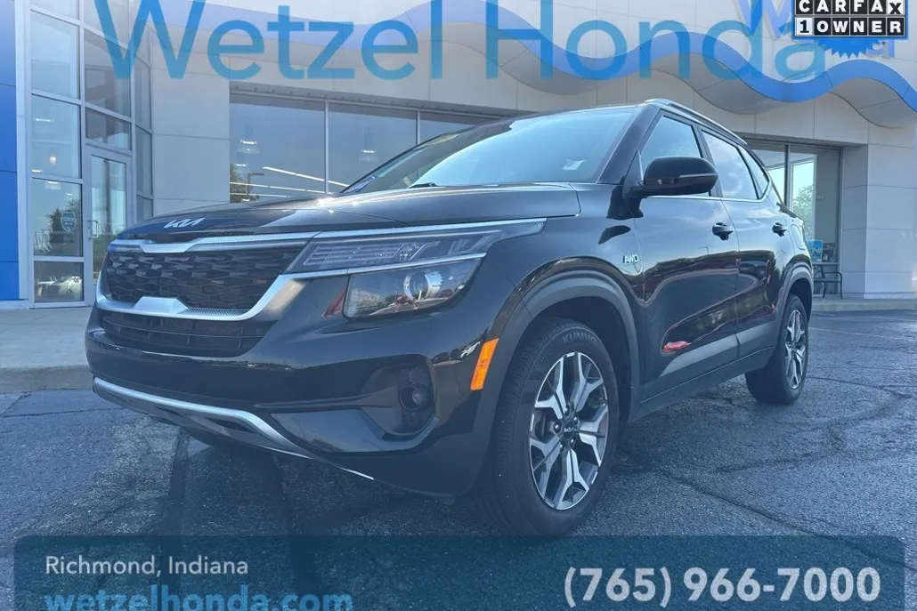 2023 Kia Seltos EX photo 1