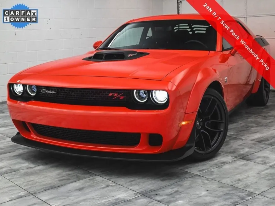 2021 Dodge Challenger R/T Scat Pack Widebody photo 1