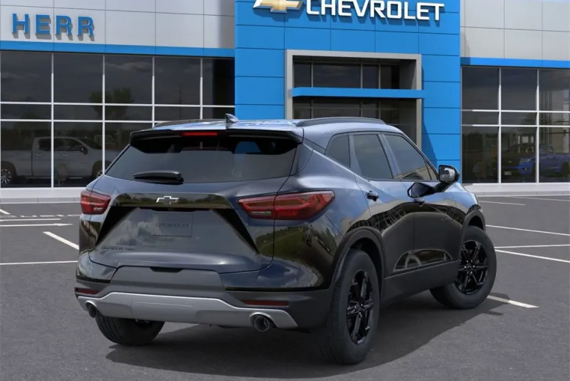 2025 Chevrolet Blazer 2LT photo 1