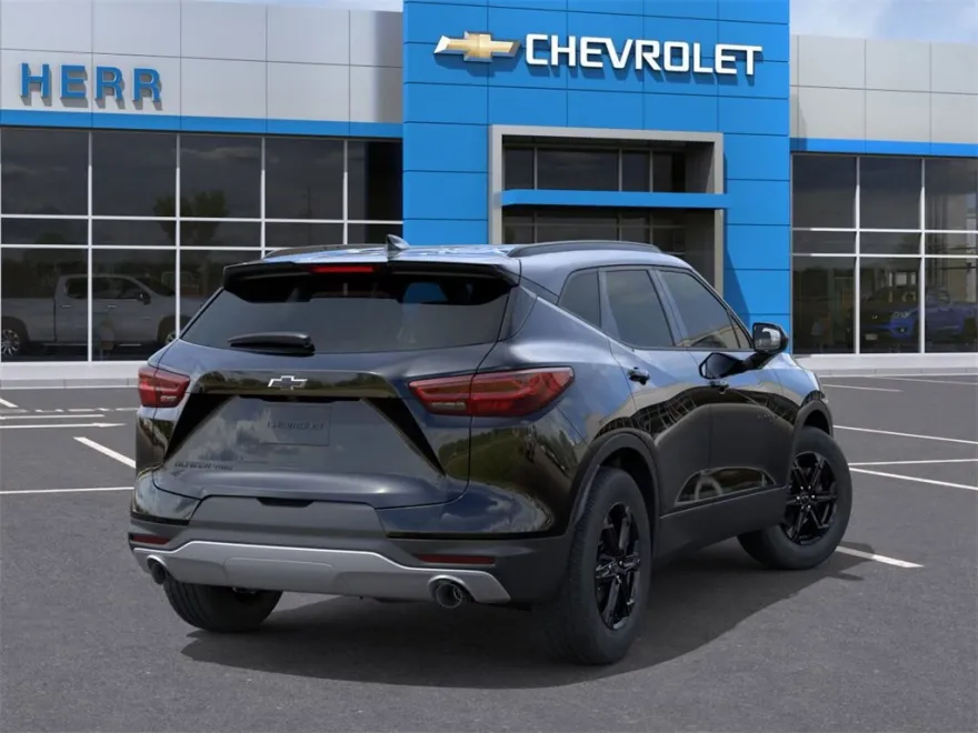 2025 Chevrolet Blazer 2LT photo 1