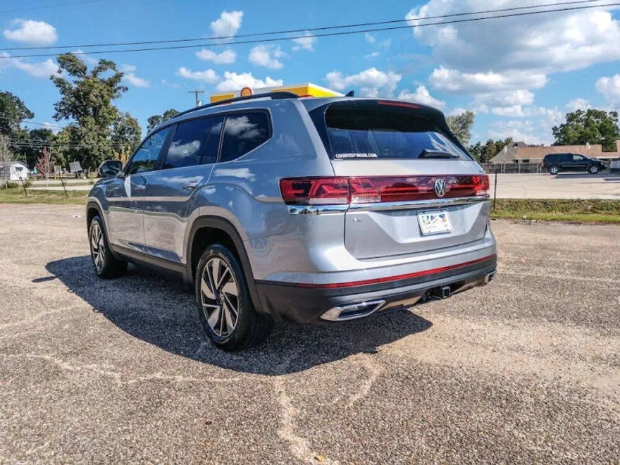 2024 Volkswagen Atlas SE Technology photo 1