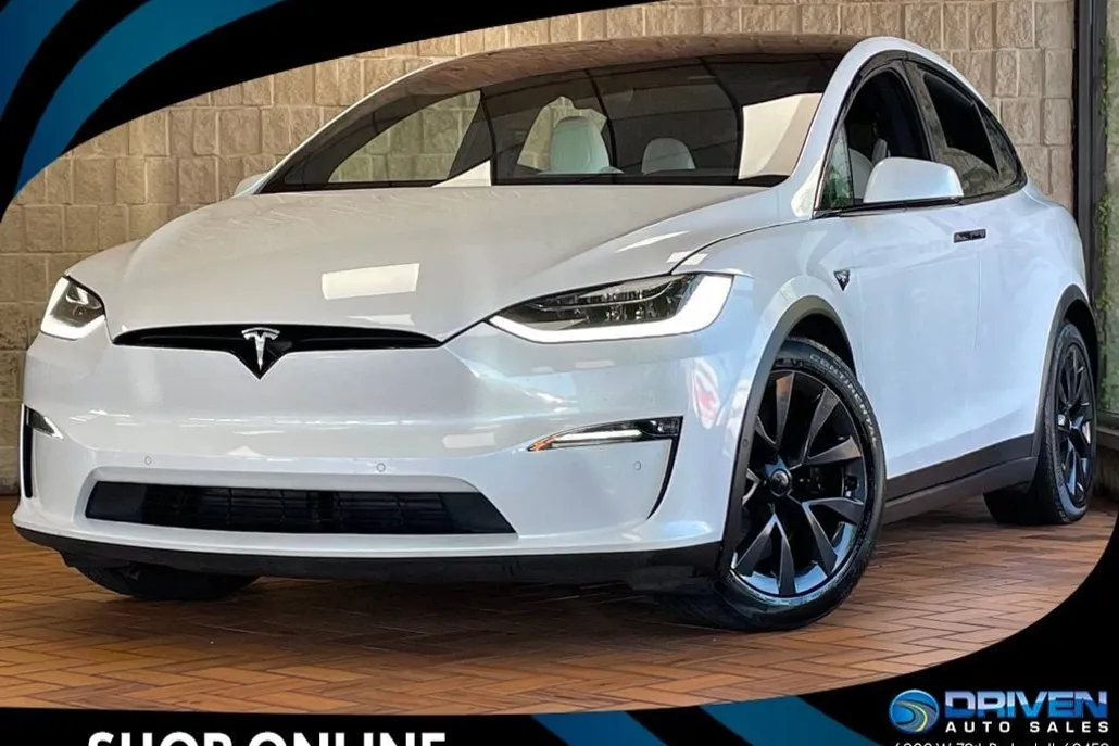 2022 Tesla Model X photo 1