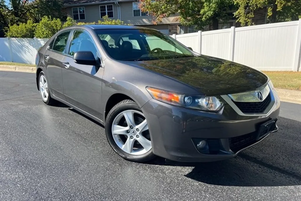 2010 Acura TSX photo 1