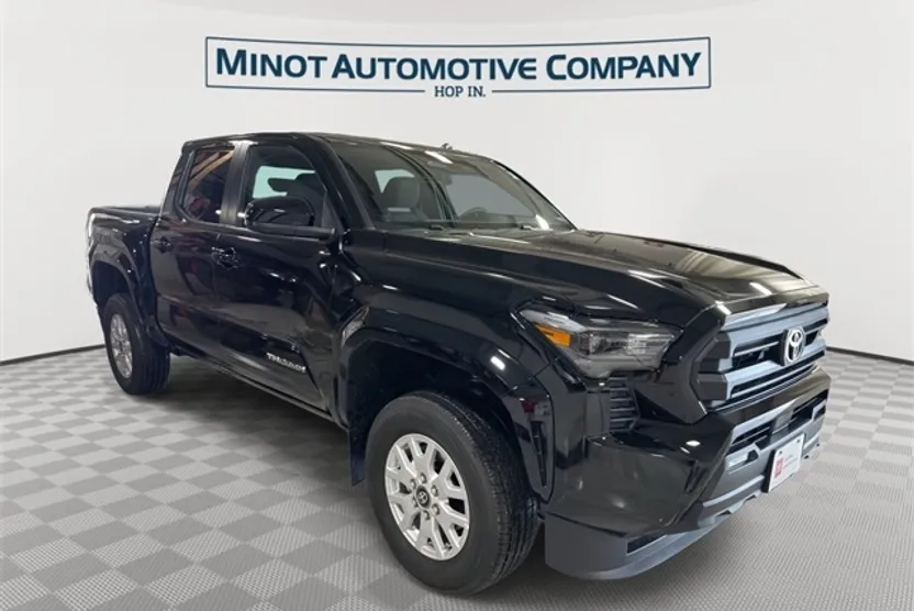 2024 Toyota Tacoma SR5 photo 1