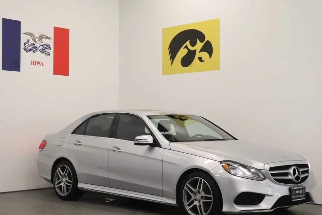 2016 Mercedes Benz E 350 photo 1