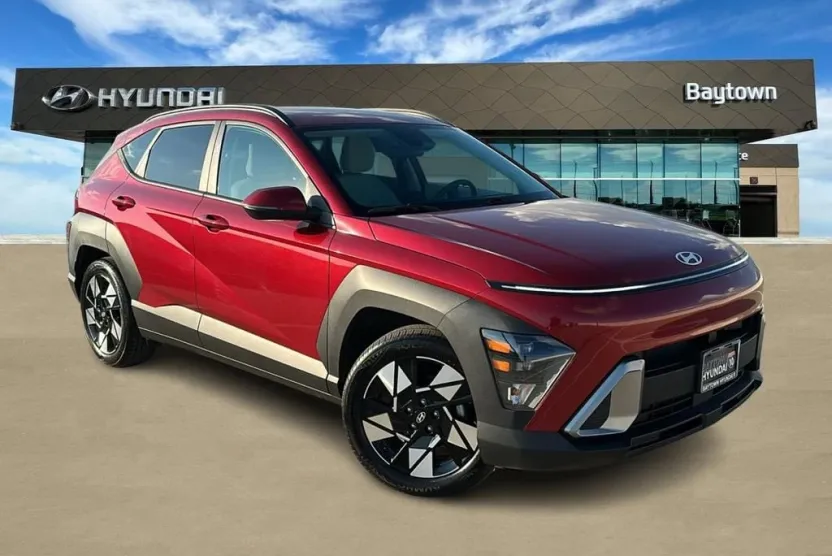 2024 Hyundai Kona SEL photo 1