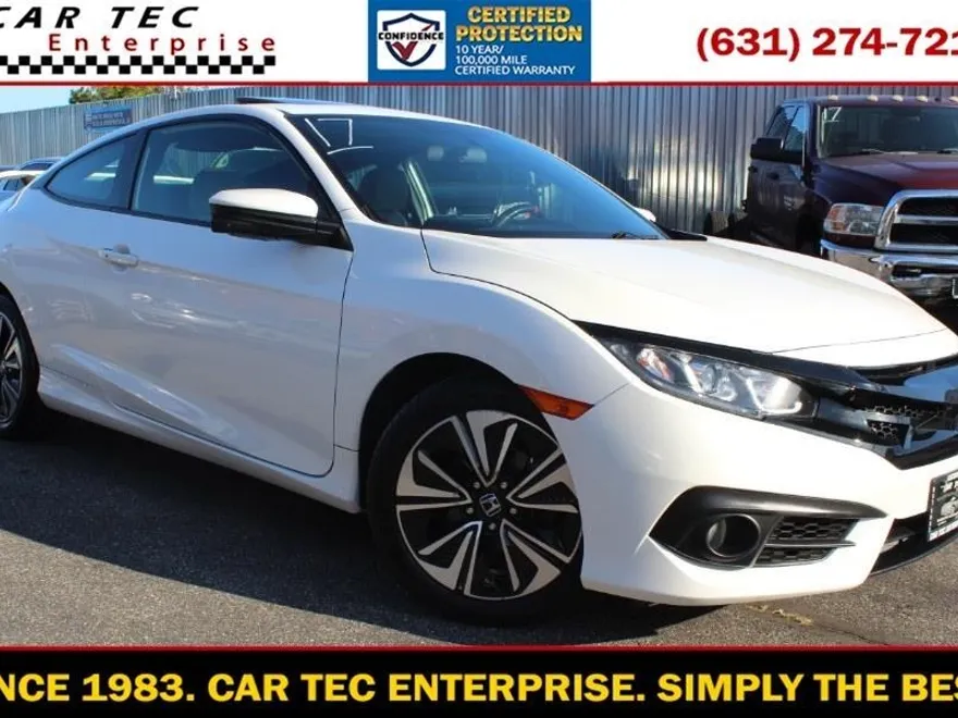 2017 Honda Civic EX-T photo 1