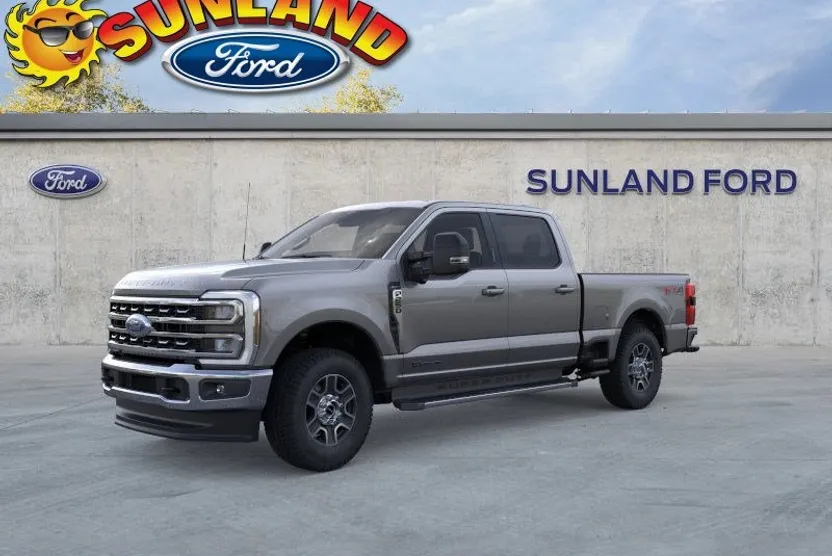 2025 Ford F-250 Lariat photo 1