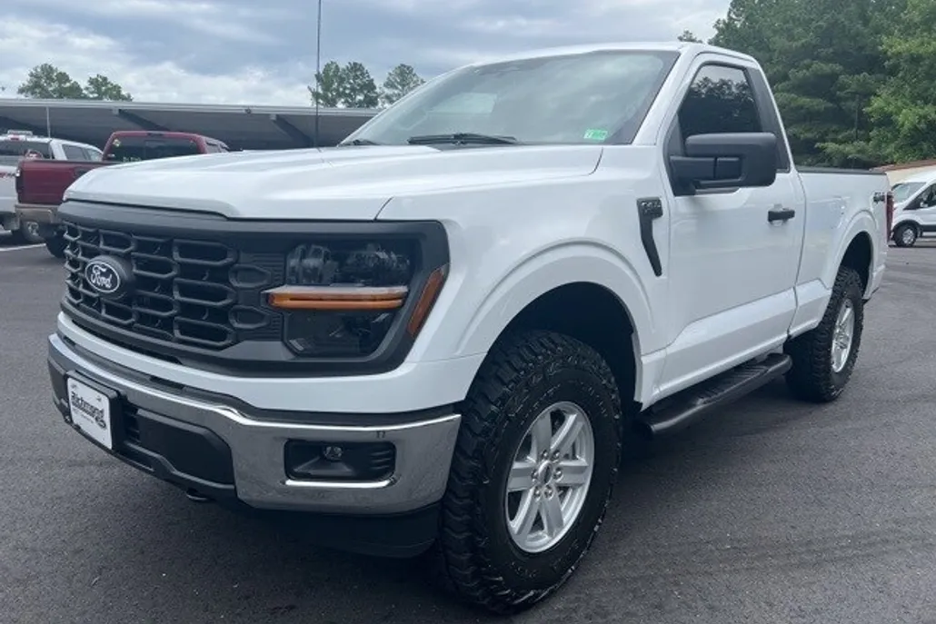 2025 Ford F-150 XL photo 1