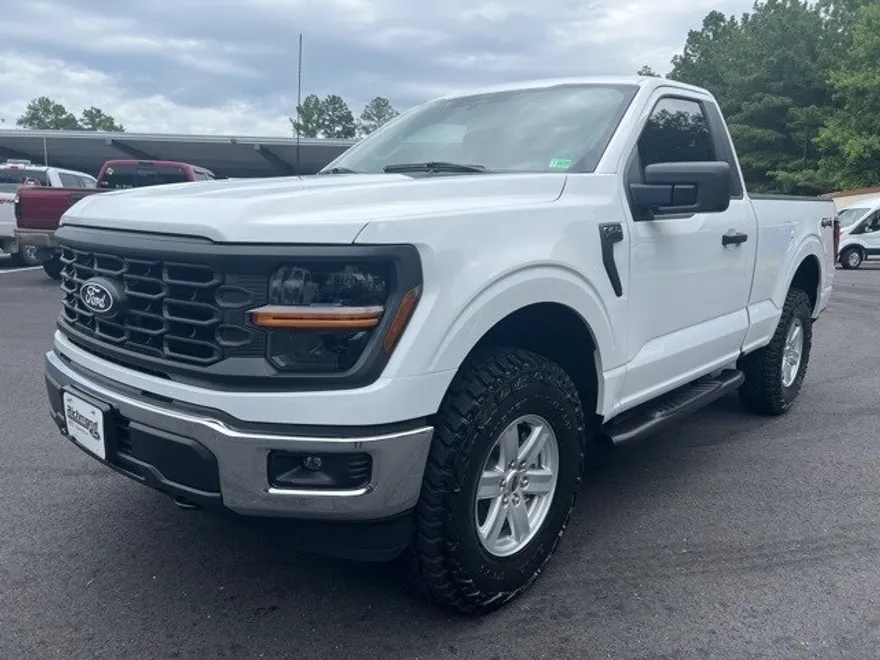 2025 Ford F-150 XL photo 1