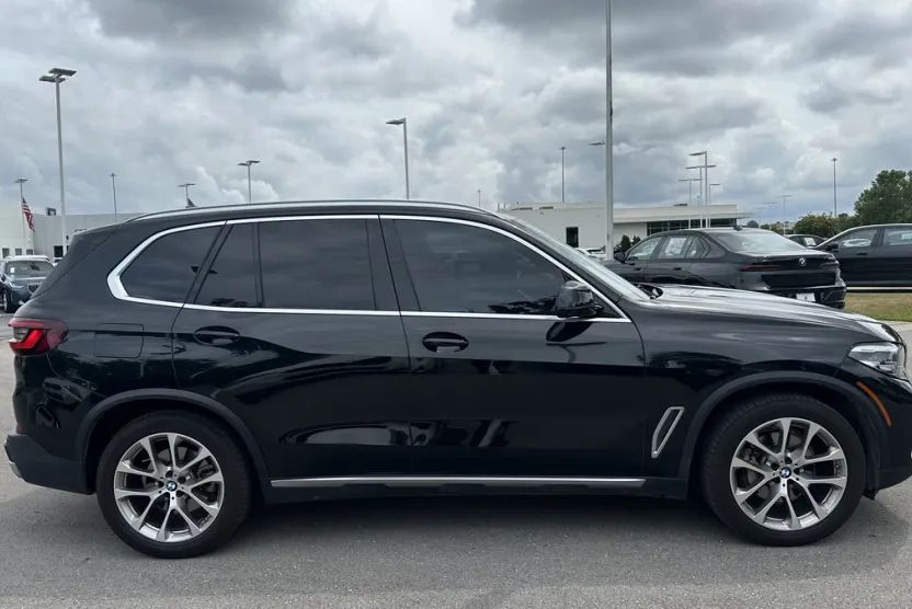2022 Bmw X5 xDrive40i photo 1