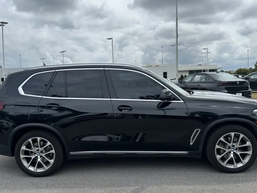 2022 Bmw X5 xDrive40i photo 1