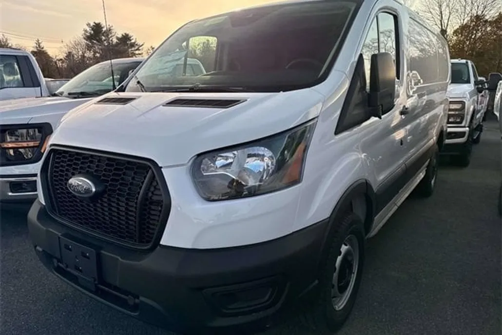 2025 Ford Transit photo 1