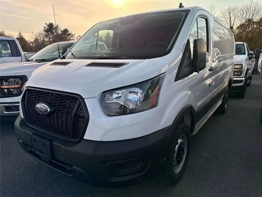 2025 Ford Transit photo 1