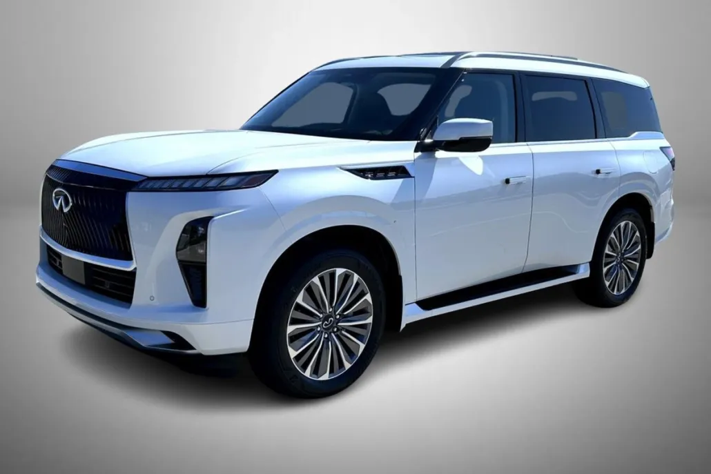 2026 Infiniti QX80 Luxe photo 1