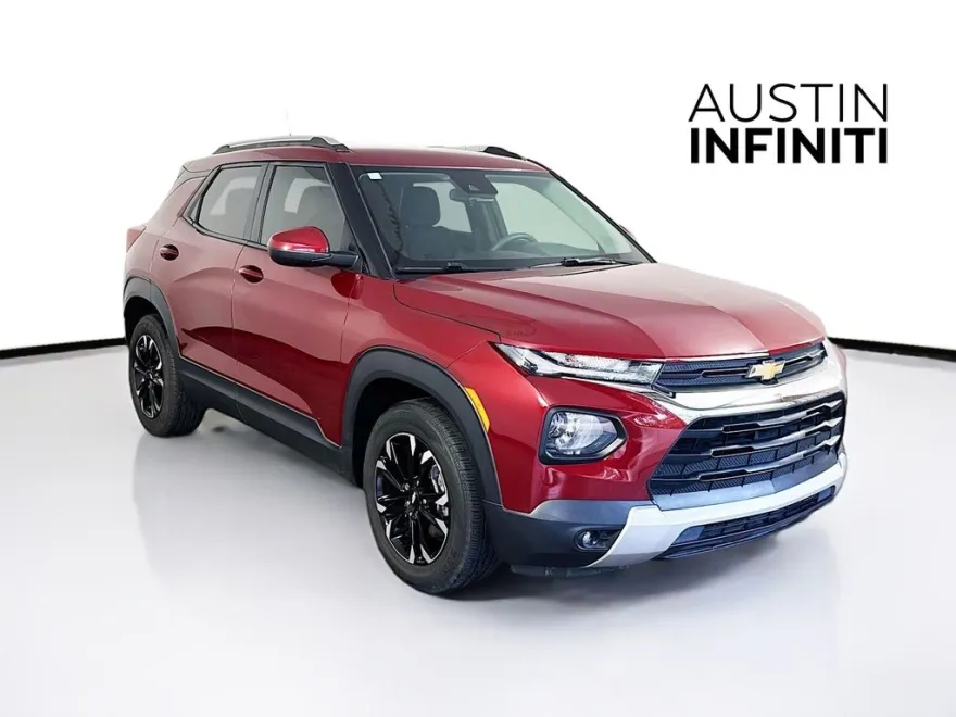 2023 Chevrolet Trailblazer LT photo 1