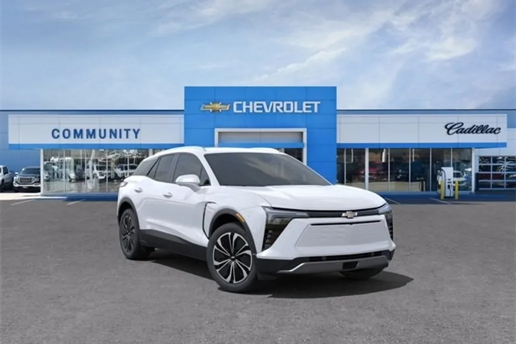 2025 Chevrolet Blazer EV photo 1