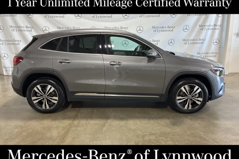 2025 Mercedes Benz GLA 250 4MATIC photo 1