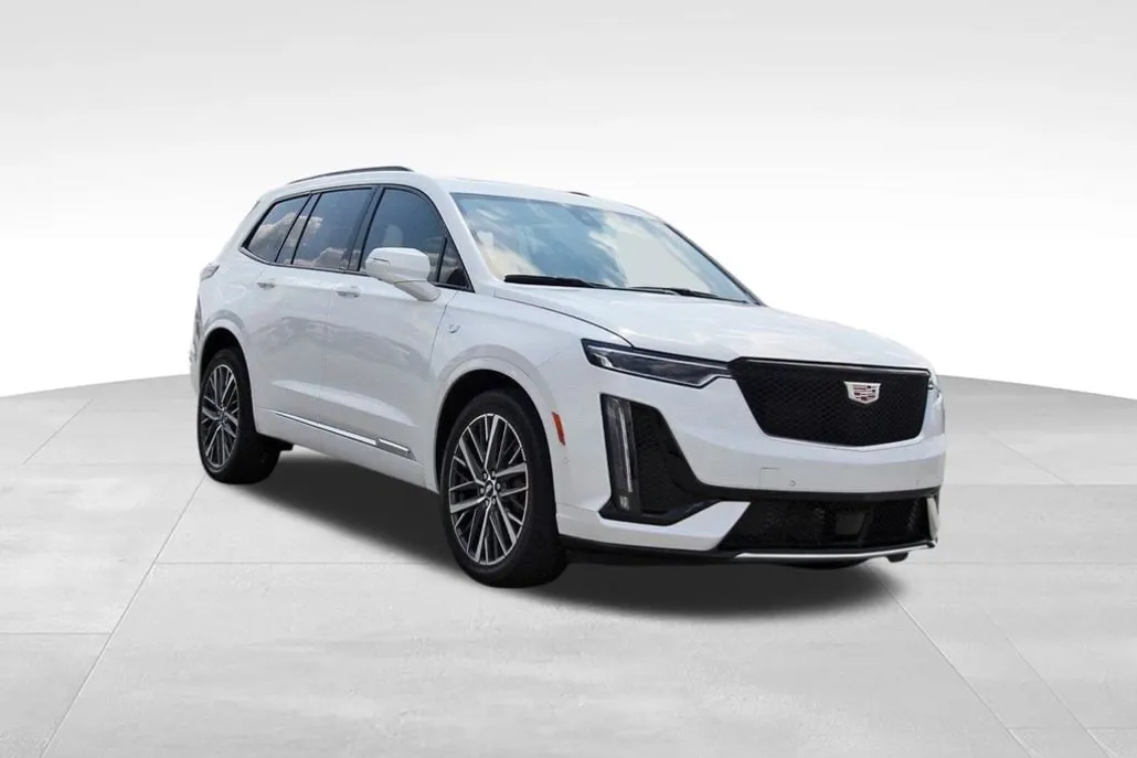 2025 Cadillac XT6 Sport photo 1