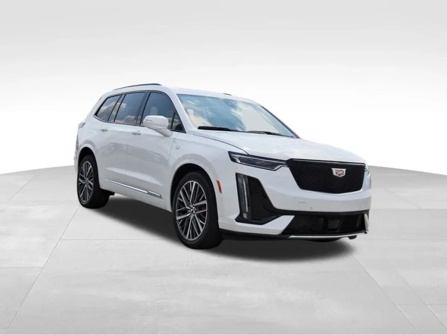 2025 Cadillac XT6 Sport photo 1