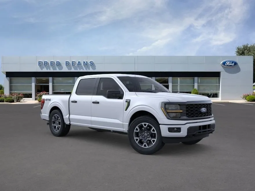 2025 Ford F-150 STX photo 1