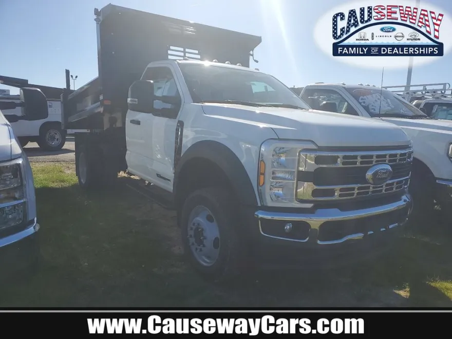 2024 Ford F-550 XL photo 1