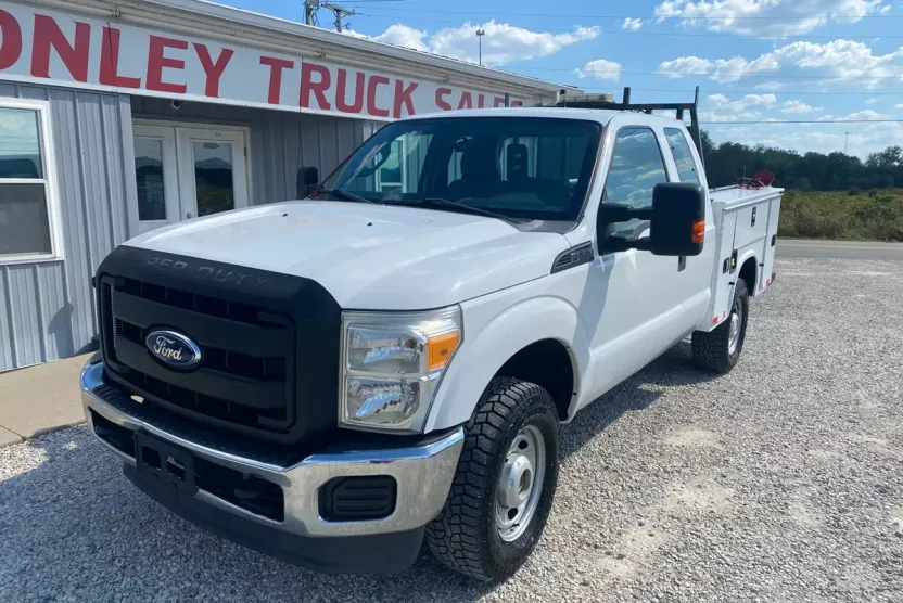 2015 Ford F-250 XL photo 1