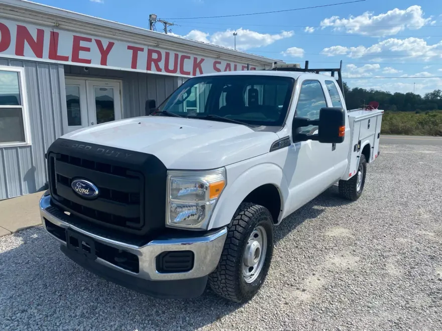2015 Ford F-250 XL photo 1