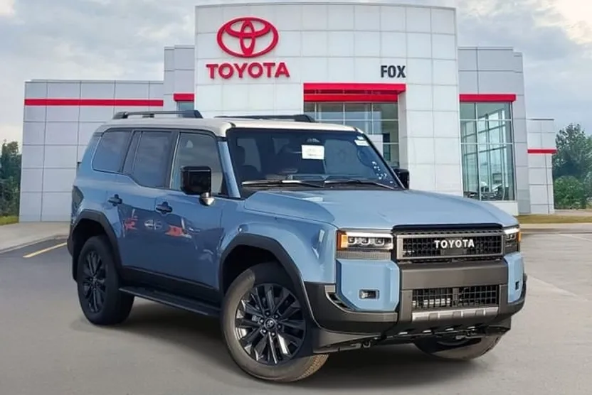 2025 Toyota Land Cruiser photo 1