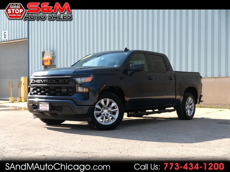 2022 Chevrolet Silverado 1500 Custom photo 1