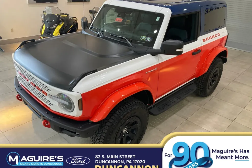 2025 Ford Bronco First Edition photo 1