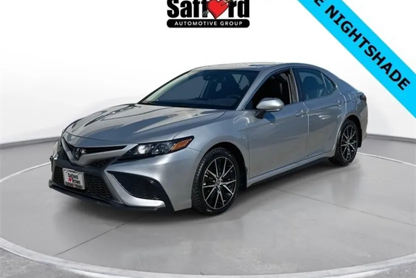 2023 Toyota Camry SE photo 1