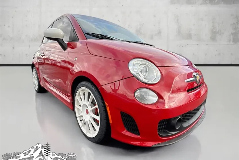 2013 Fiat 500 Abarth photo 1