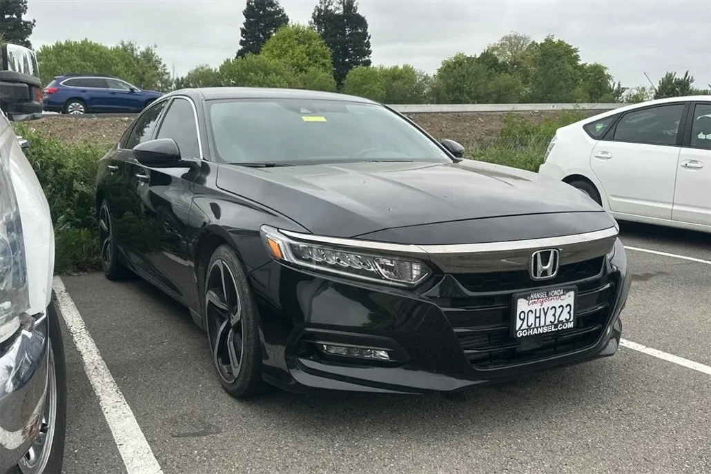 2018 Honda Accord Sport 1.5T photo 1