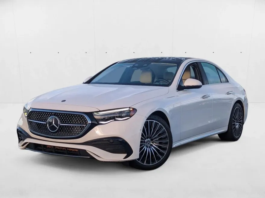 2024 Mercedes Benz E 350 4MATIC Sedan photo 1