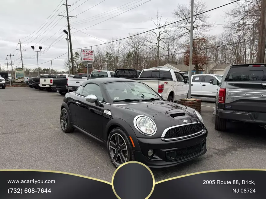 2013 Mini Cooper S Coupe photo 1