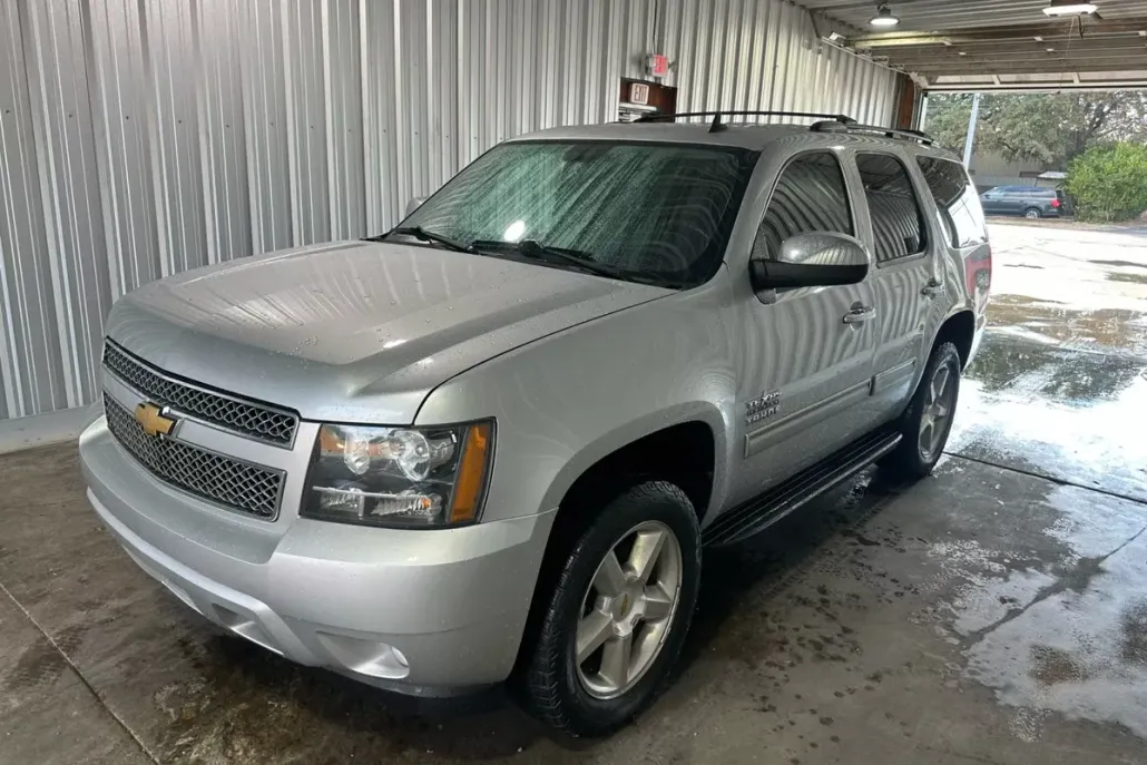 2013 Chevrolet Tahoe LS photo 1