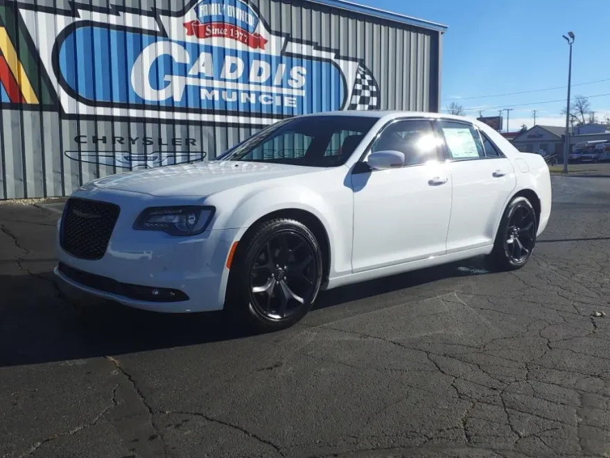 2023 Chrysler 300 S photo 1