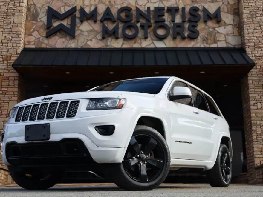 2015 Jeep Grand Cherokee Laredo Altitude photo 1