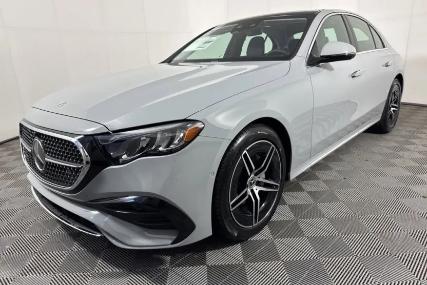 2026 Mercedes Benz E 350 Sedan photo 1