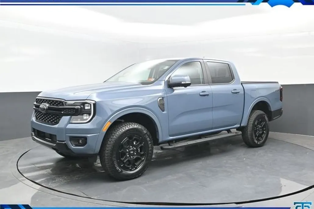 2025 Ford Ranger Lariat photo 1