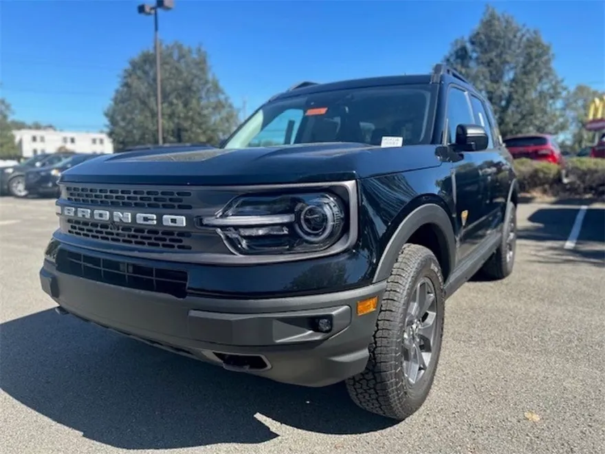 2024 Ford Bronco Sport Badlands photo 1