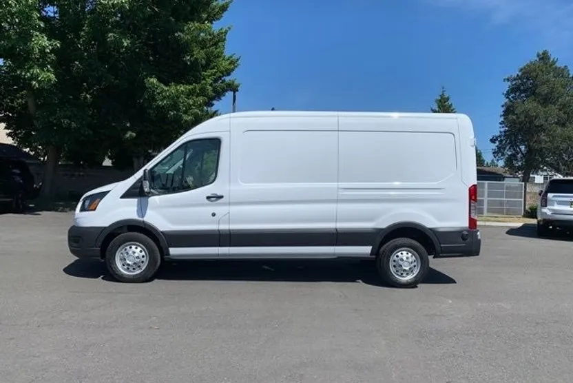 2025 Ford Transit photo 1