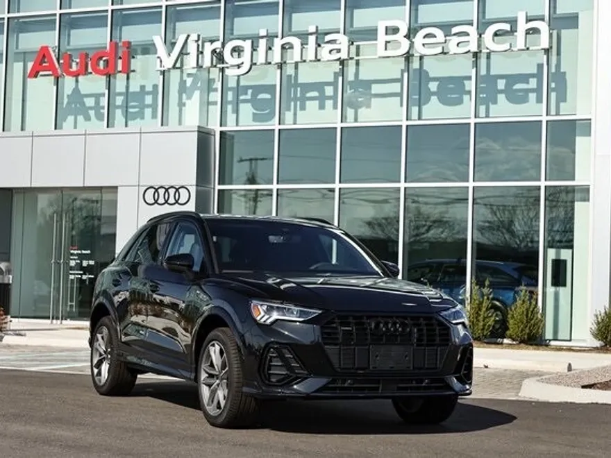 2025 Audi Q3 Premium photo 1
