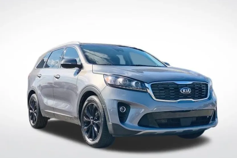 2020 Kia Sorento EX photo 1