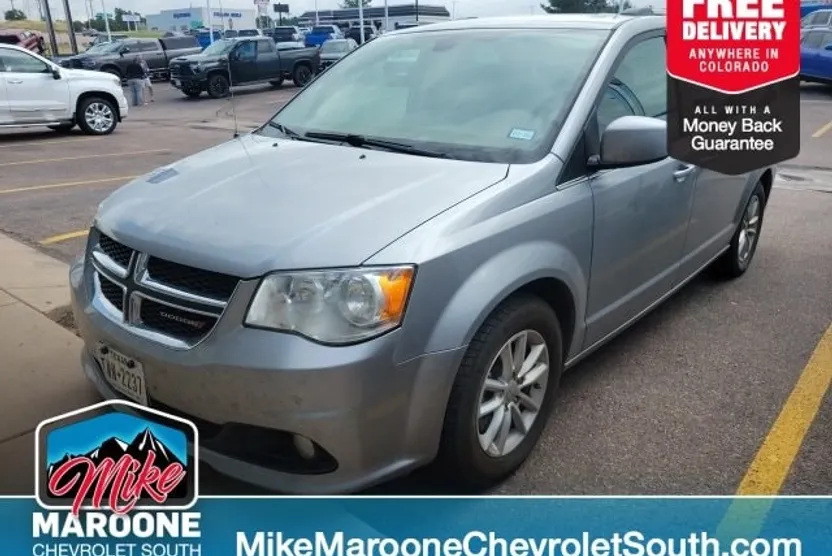 2019 Dodge Grand Caravan SXT photo 1
